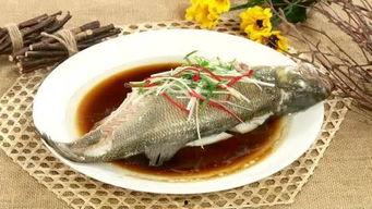 清蒸鲈鱼的做法视频